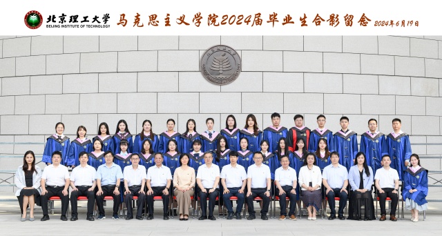 13澳门十大信誉好的网站_副本.jpg